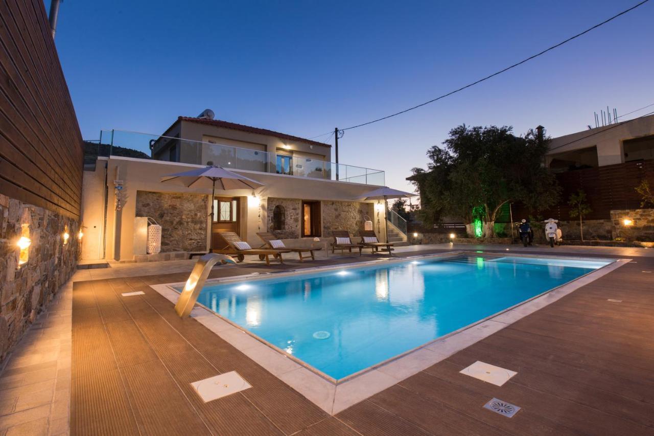 Tzouganos Villa Sfinárion 外观 照片